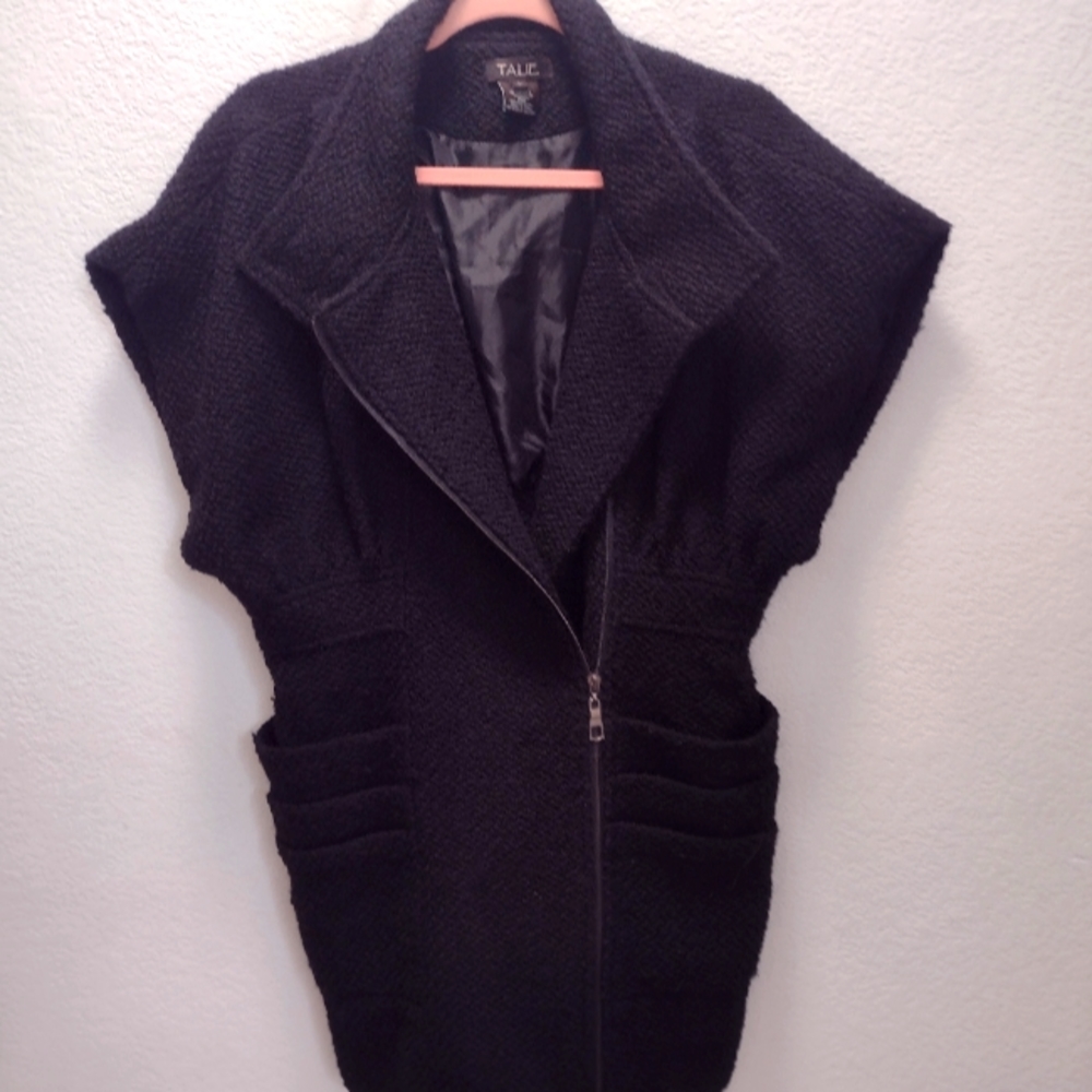 Talie vest